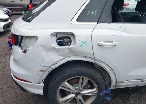 2022 Audi Q3 Premium 45 Tfsi S Line Quattro Tiptronic z USA, uszkodzony, nr VIN WA1DECF32N1006979